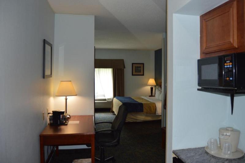 ควอลิตี้ โฮเต็ล คอนเฟอเรนซ์ เซ็นเตอร์ ซินซิแนตติ บลูแอช Hotel ภายนอก รูปภาพ
